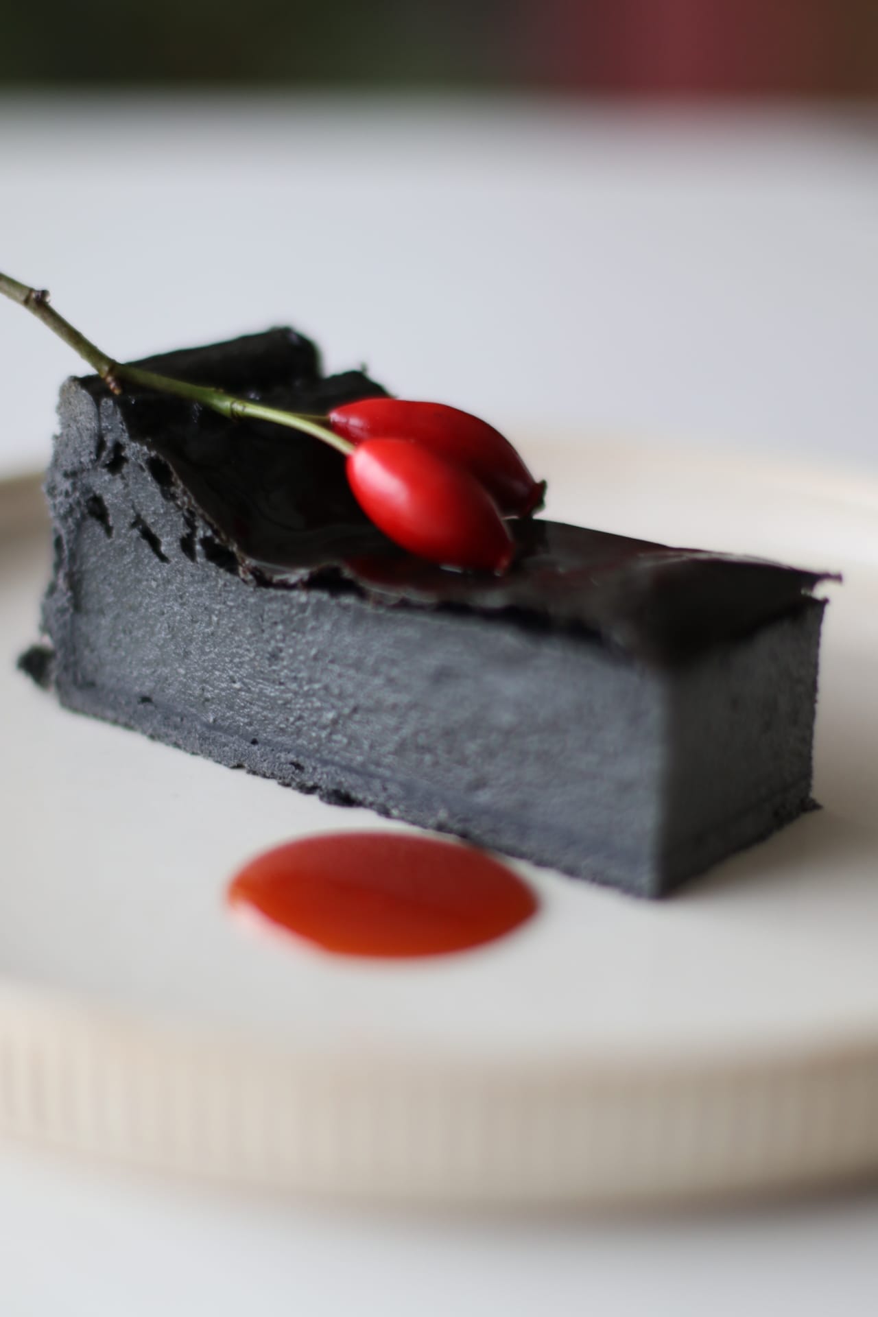 Recette de flan vegan crémeux (facile) + variante sésame noir et coulis de&nbsp;cynorrhodon