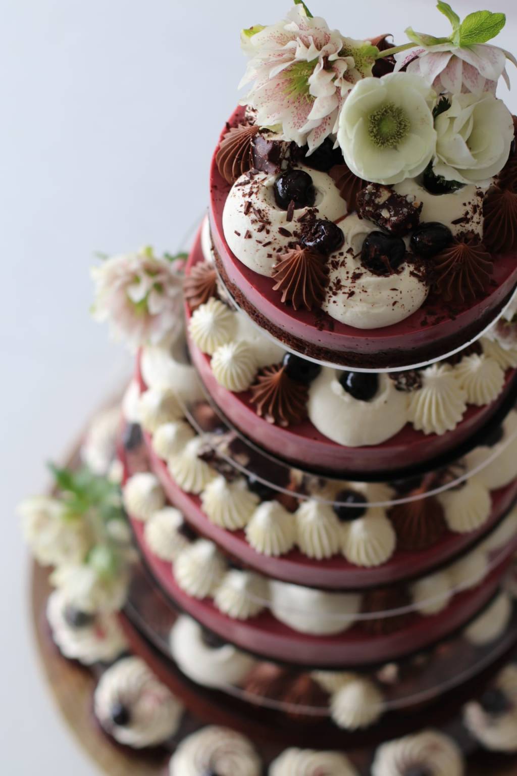 Pièce montée mariage en Bretagne : choisir un gâteau de mariage élégant, gourmand et&nbsp;végétal