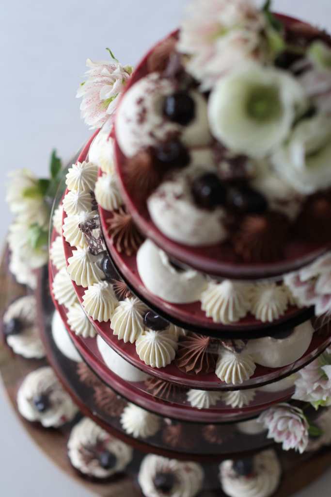 wedding cake artisanal végétal pour mariage champêtre en Bretagne